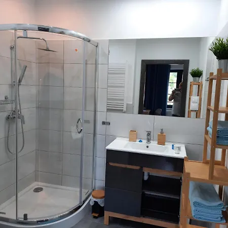 515 * شكلارسكا بوريبا