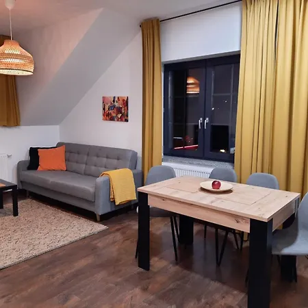 Apartament 515 *