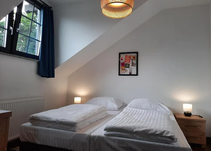 515 شقة شكلارسكا بوريبا